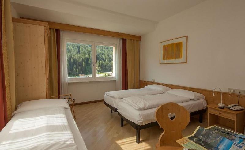 Garni Bellavista Hotel Arabba Bagian luar foto