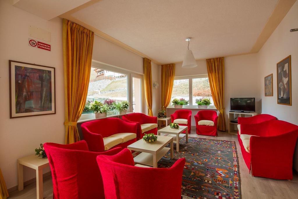 Garni Bellavista Hotel Arabba Bagian luar foto