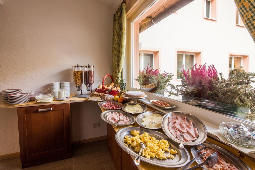 Garni Bellavista Hotel Arabba Bagian luar foto