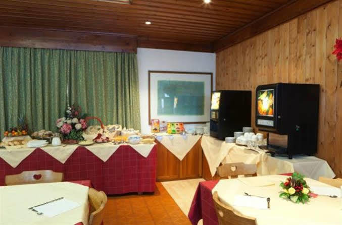 Garni Bellavista Hotel Arabba Bagian luar foto